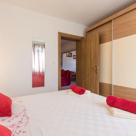 Apartment Doris, Nenadici Nenadici  Esterno foto